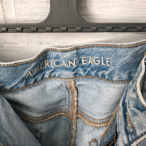 American Eagle Mom Jean (Size 12L) - Picture 2 of 4